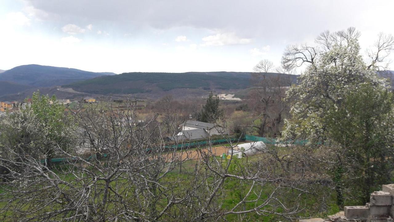 Casa Rural Albina Susane del Sil Exterior photo